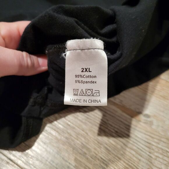 Disney Dinosaurs Not The Momma Baby Dinosaur Graphic Tee Shirt Men Size XXL 2XL - Picture 6 of 6